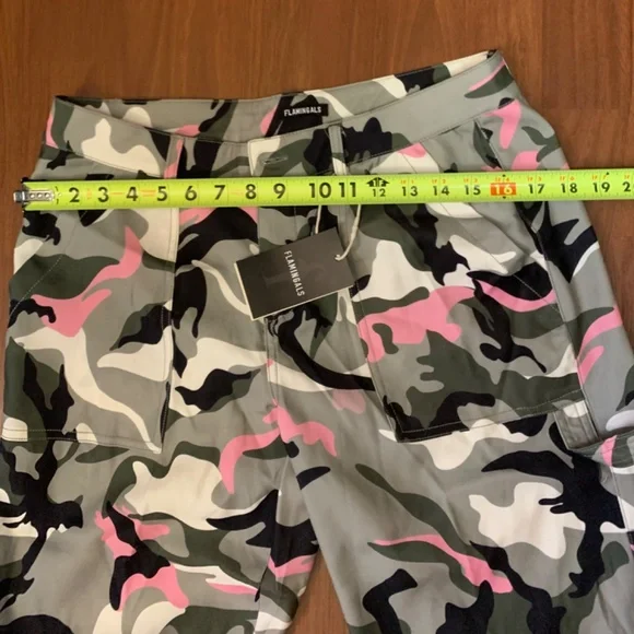 Flannels Women's Camouflage Wide Leg Pants - Picture 6 of 8